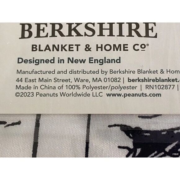 Peanuts Snoopy Holiday Christmas Comic Strip Queen Size Soft Sheet Set NEW - Picture 13 of 16